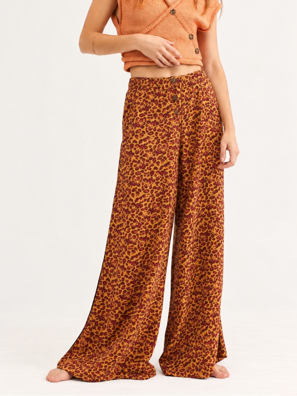 Free People Bennie wide leg leopard print Trousers size 8